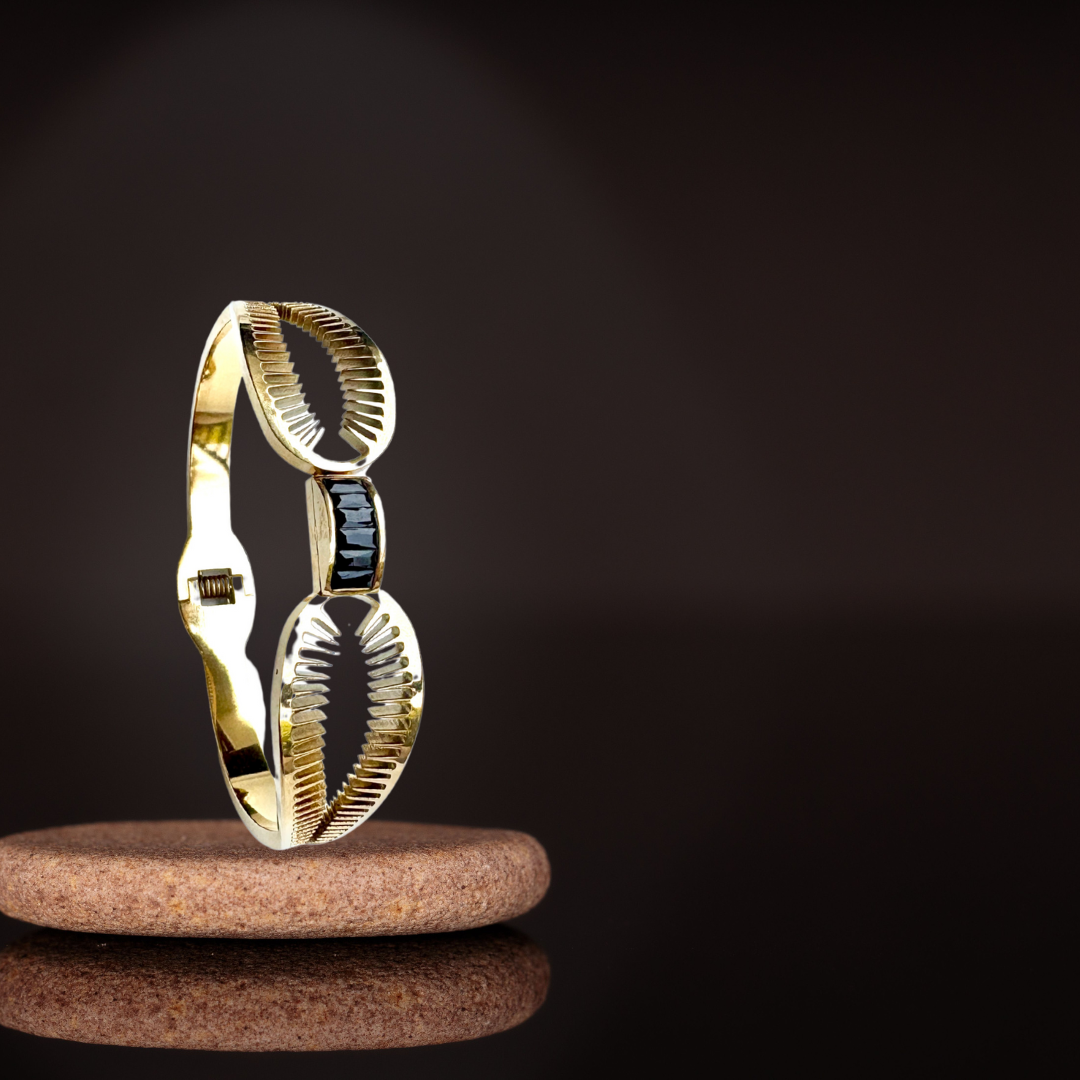 Unique Elegant Heavy AD-Studded Handcuff Bracelet