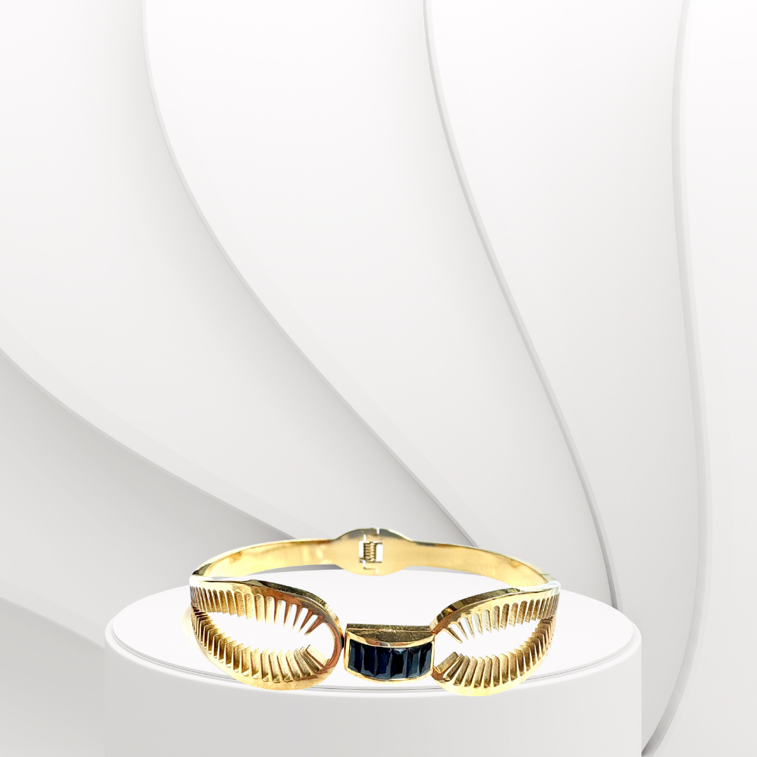 Unique Elegant Heavy AD-Studded Handcuff Bracelet