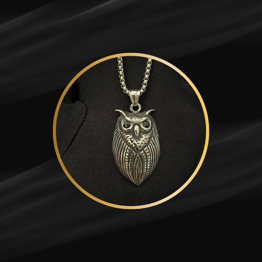 Owl Pendant with Black Stone Eyes – Trendy