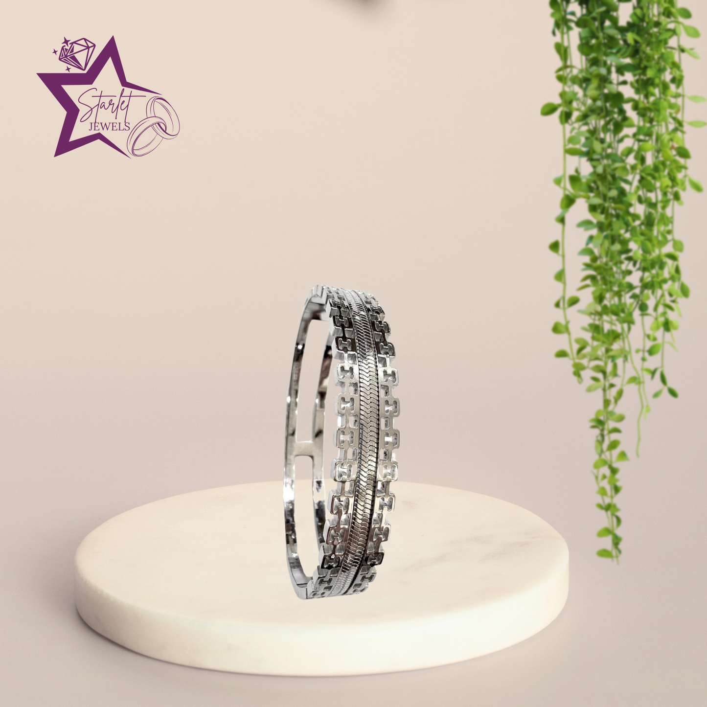 Intricate Geometric Patterns Bracelet