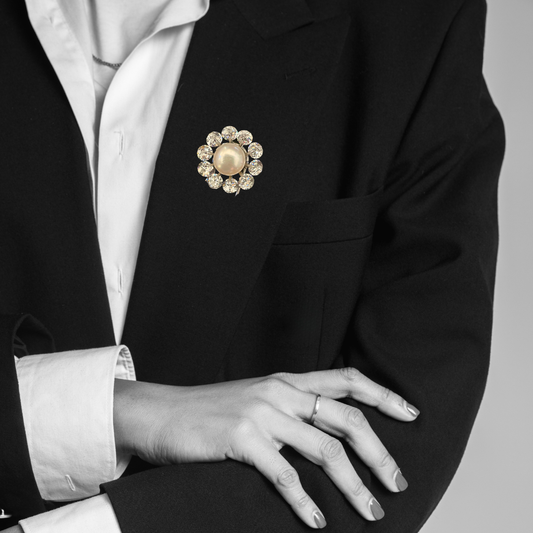 Pearl Flower Brooch Pin for Women