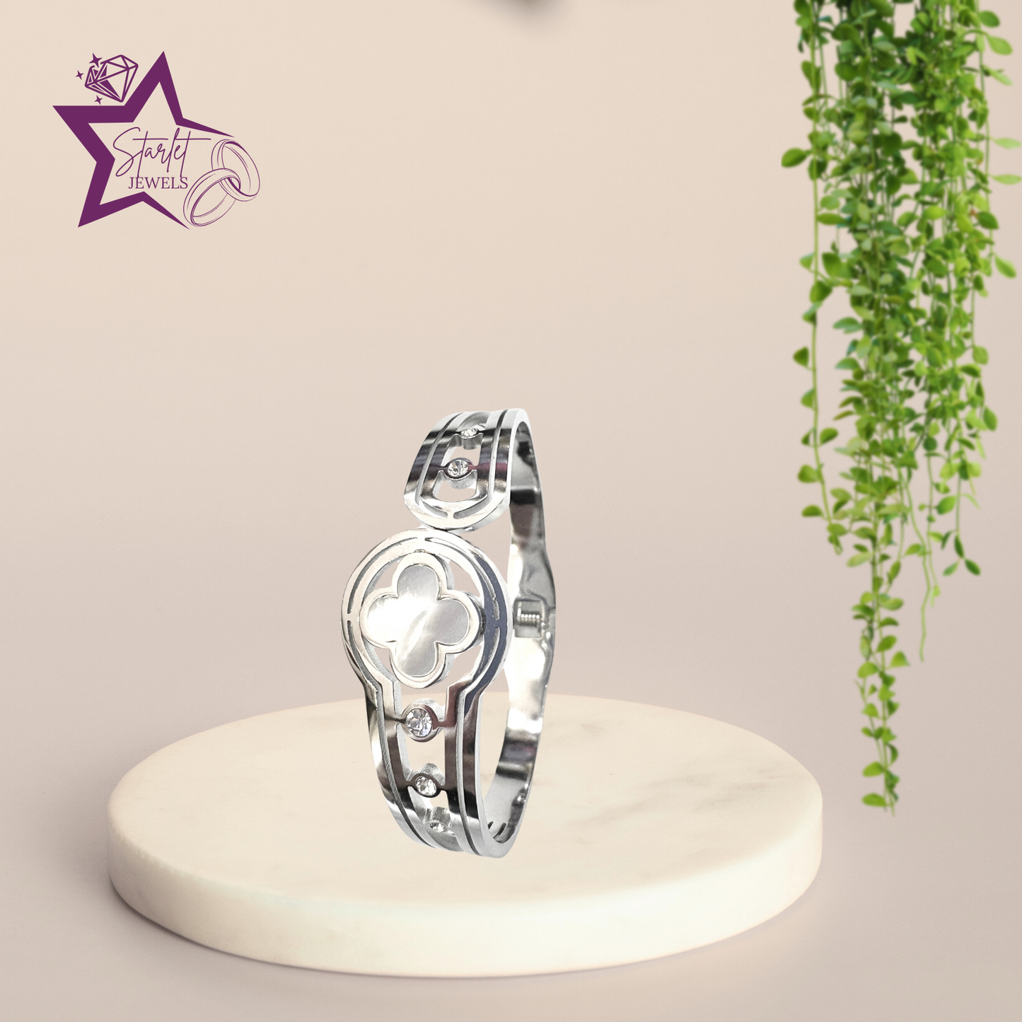 Silver Bold Clover Cuff Bracelet