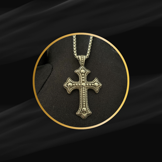 Roman Cross Pendant with Chain – Classic & Bold