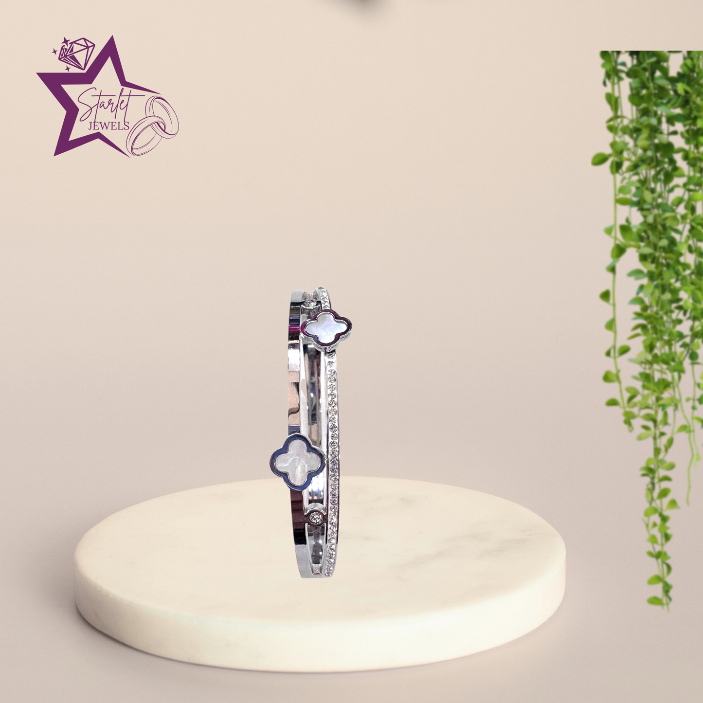 Silver-toned Bracelet with floral motifs and crystal accents