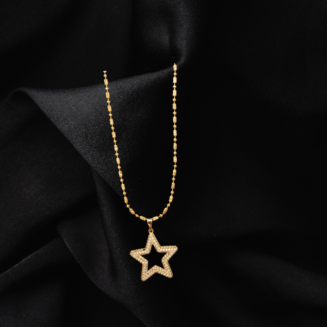 Star Pendant Necklace