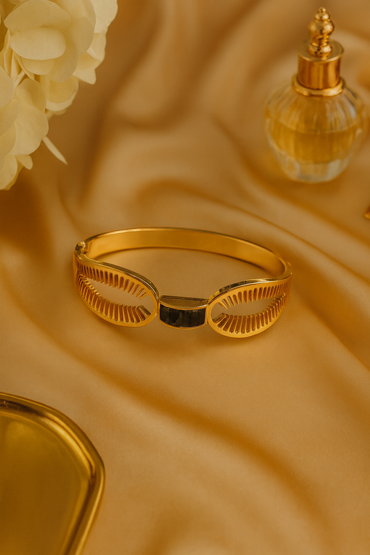 Unique Elegant Heavy AD-Studded Handcuff Bracelet