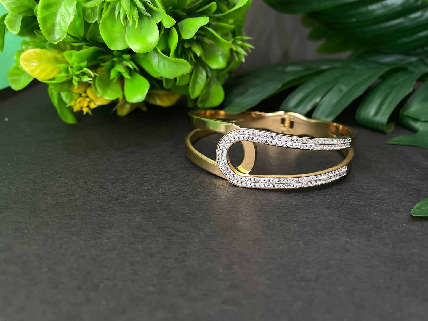 Sparkling Brilliance Cuff