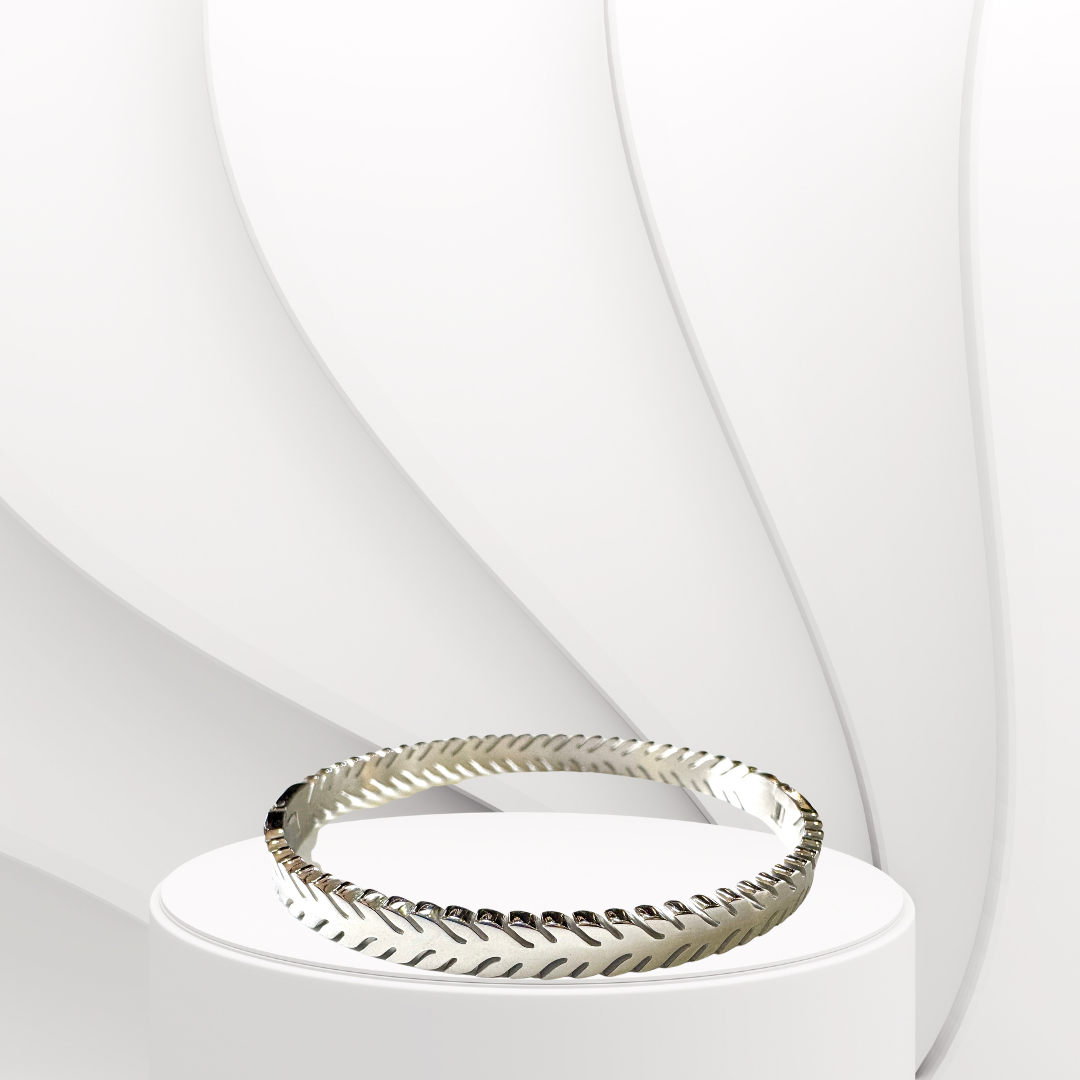 Cutting-Edge Leaf-Inspired Hand Cuff Bracelet,
