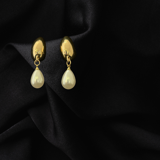 Cashew Pearl Drop Earrings