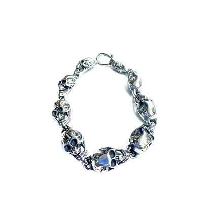 Skull Chain Bracelet with Locking Mechanism
