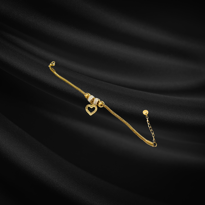 Stunning Heart Charm Gold Bracelet