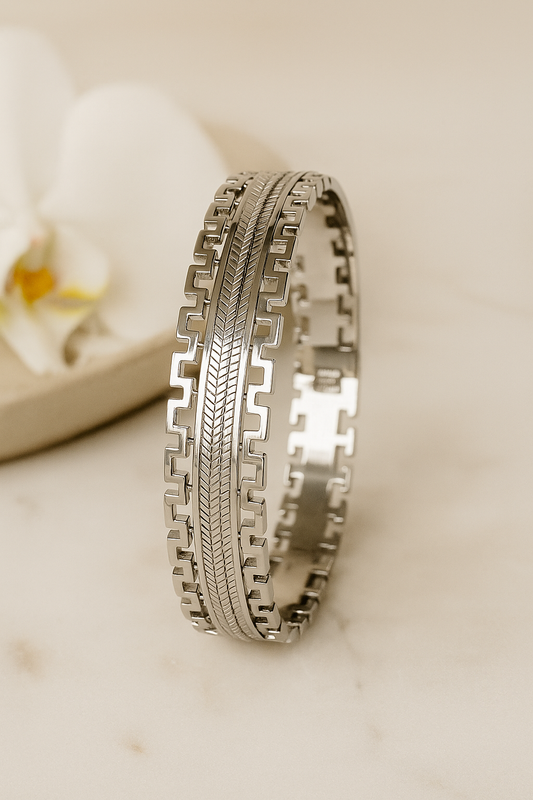 Intricate Geometric Patterns Bracelet