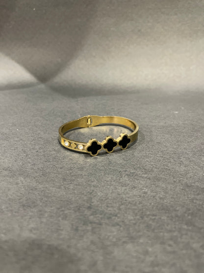 Black Clover Hand Cuff